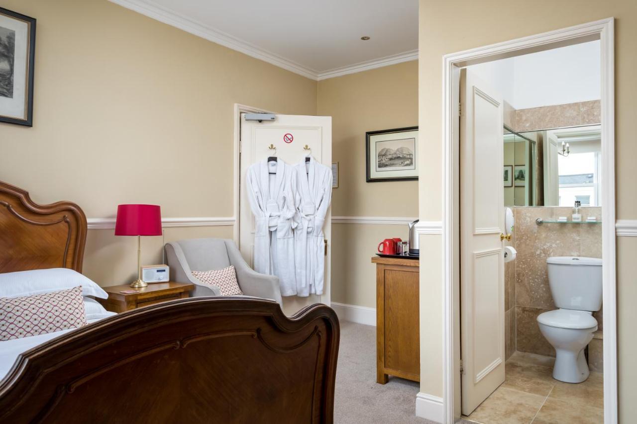 Crossways Guest House Cheltenham Esterno foto