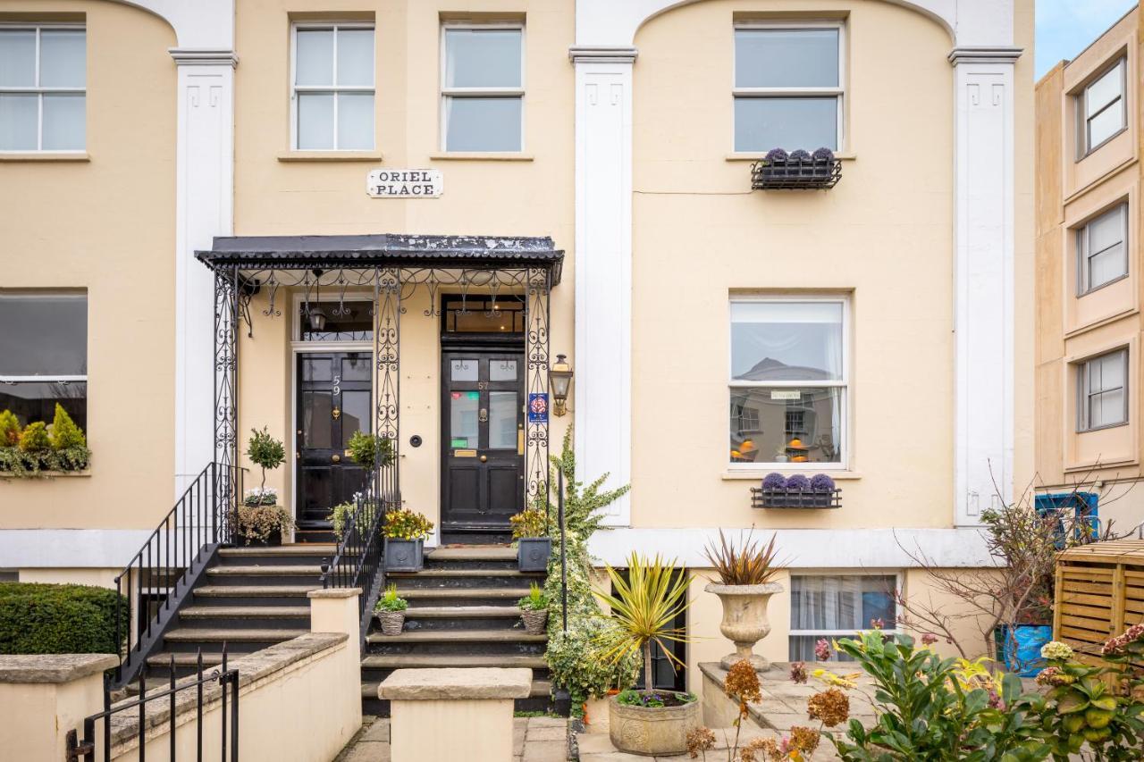 Crossways Guest House Cheltenham Esterno foto
