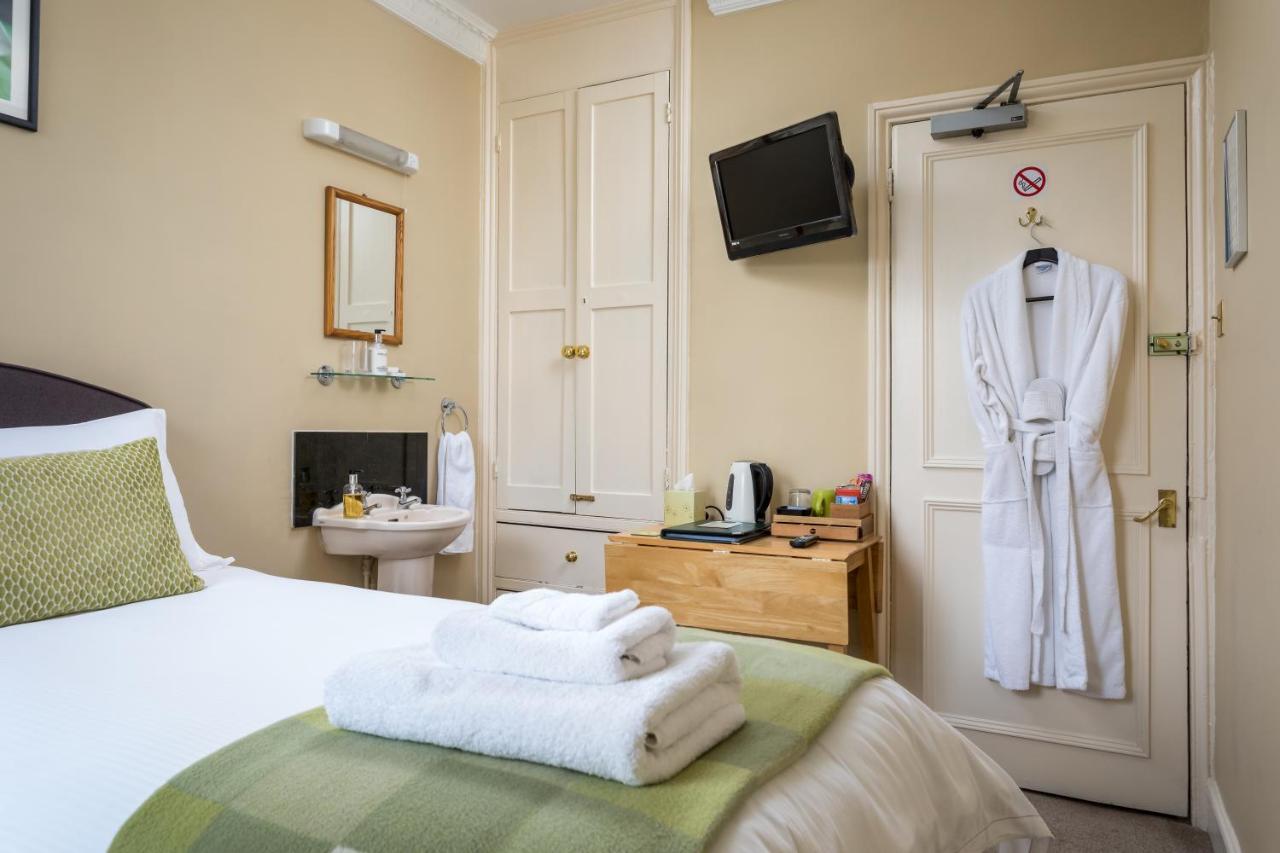 Crossways Guest House Cheltenham Esterno foto